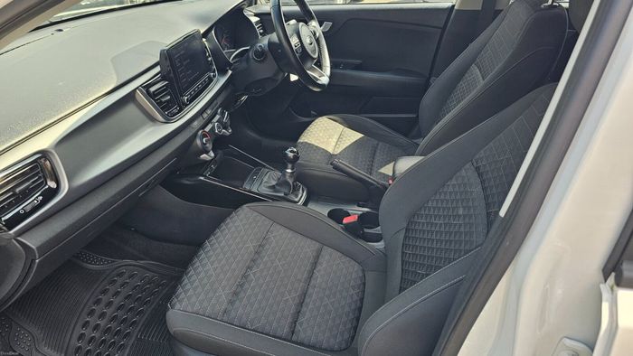 Kia Rio 2021