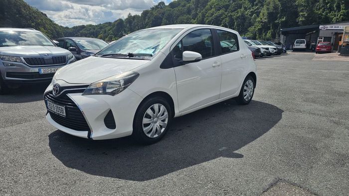 Toyota Yaris 2015