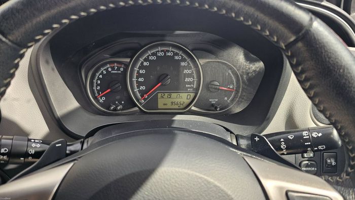 Toyota Yaris 2015