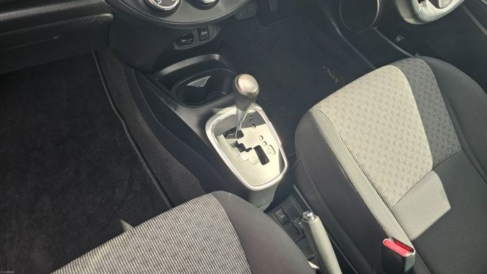 Toyota Yaris 2015