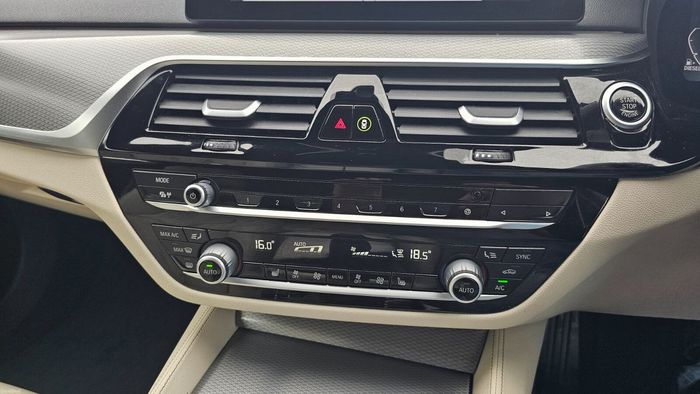 BMW 5 Series 2020