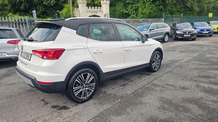 SEAT Arona 2021