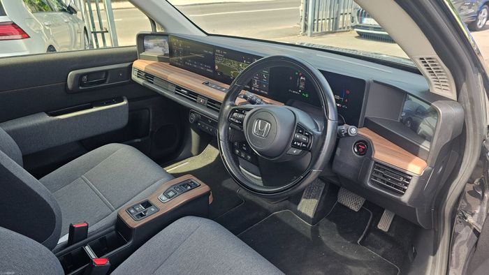 Honda E 2021