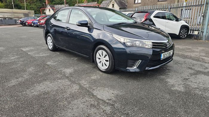 Toyota Corolla 2015