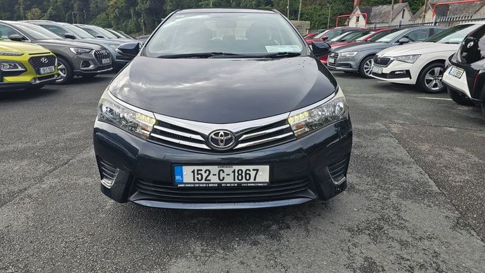 Toyota Corolla 2015