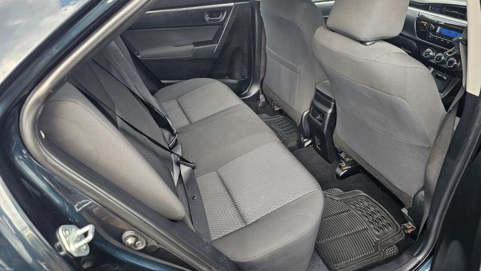 Toyota Corolla 2015