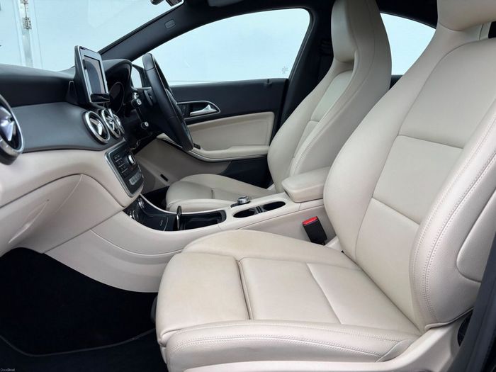 Mercedes-Benz CLA 2018