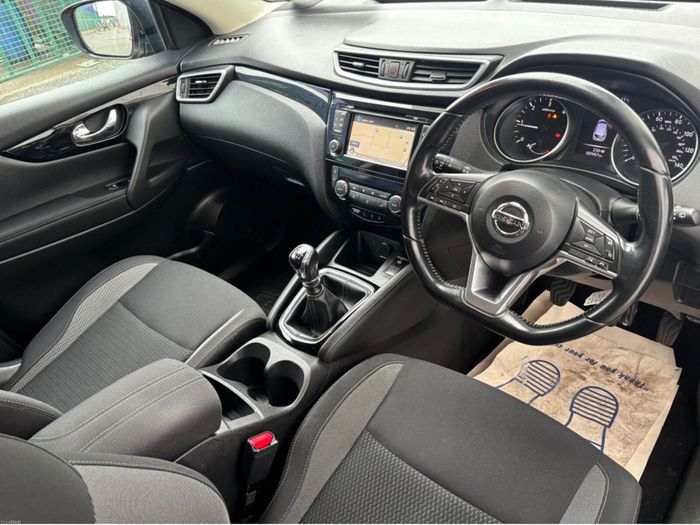 Nissan QASHQAI 2018