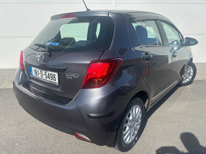 Toyota Yaris 2016