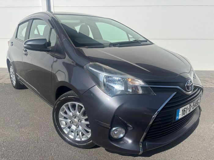 Toyota Yaris 2016