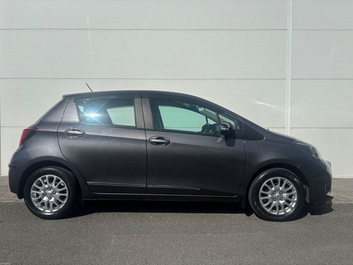 Toyota Yaris 2016