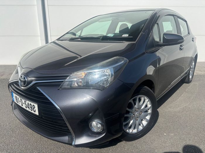 Toyota Yaris 2016