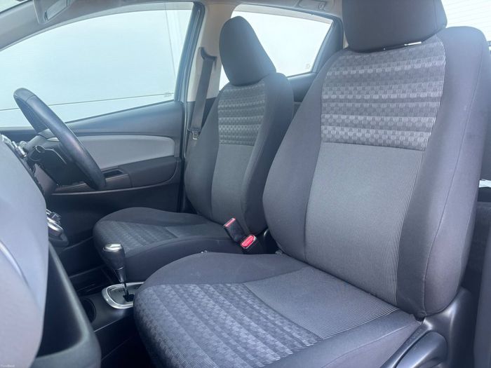 Toyota Yaris 2016