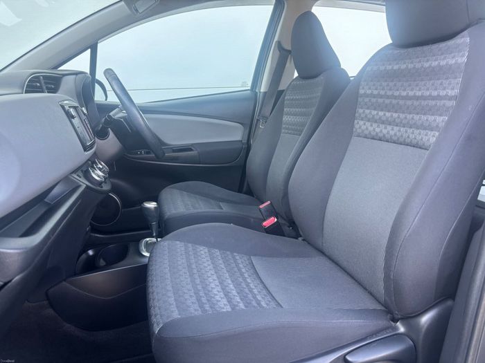 Toyota Yaris 2016