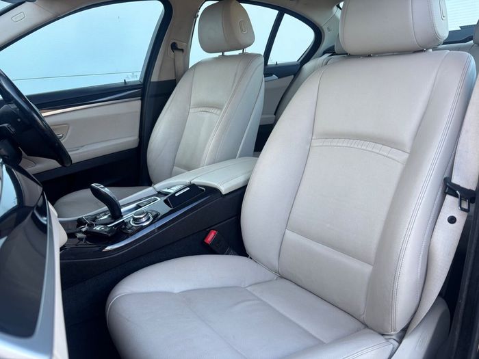 BMW 5 Series 2016