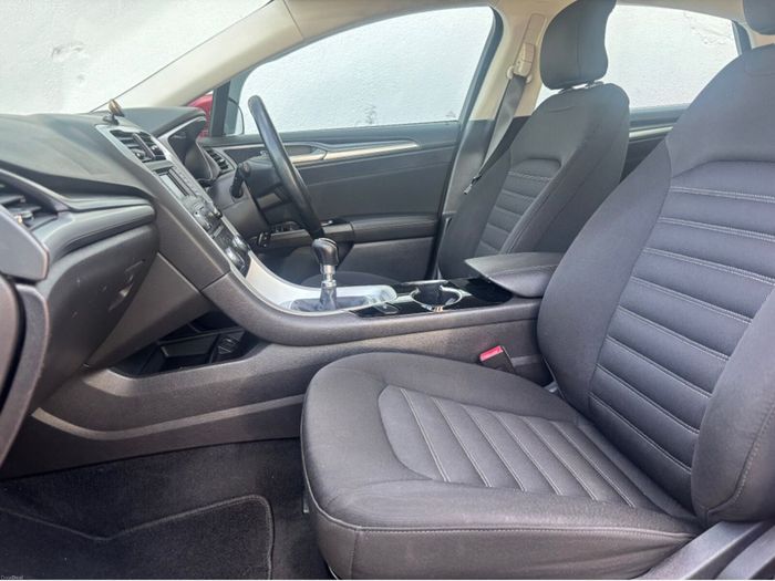 Ford Mondeo 2016