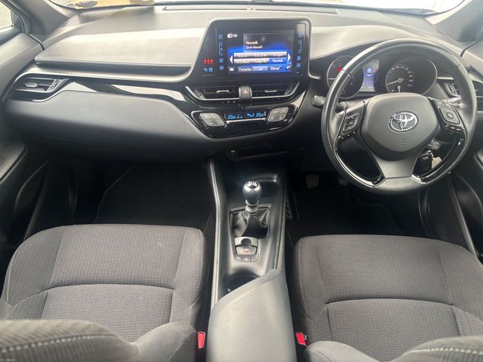 Toyota C-HR 2017