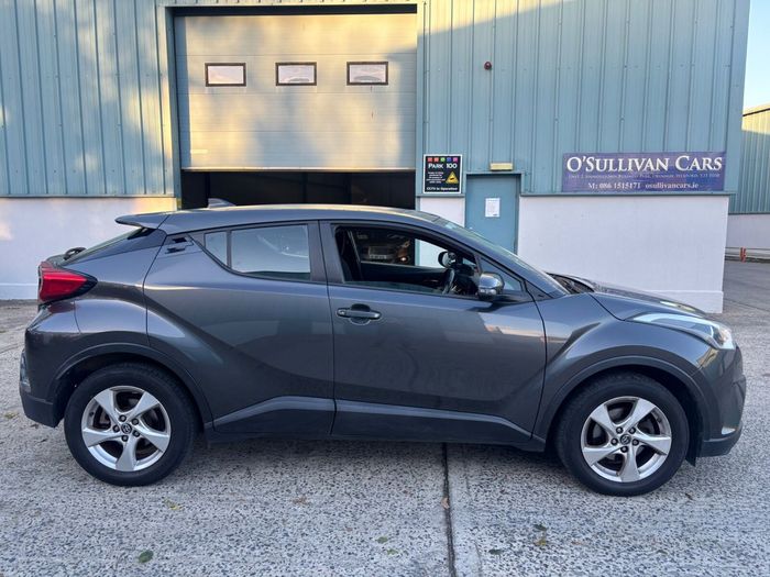 Toyota C-HR 2017