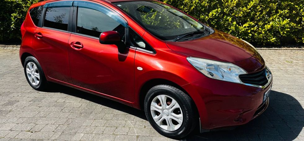 Nissan NOTE 2014