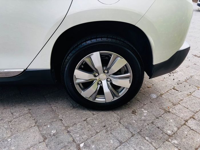 Peugeot 2008 2015