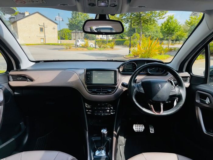 Peugeot 2008 2015