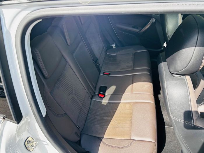 Peugeot 2008 2015