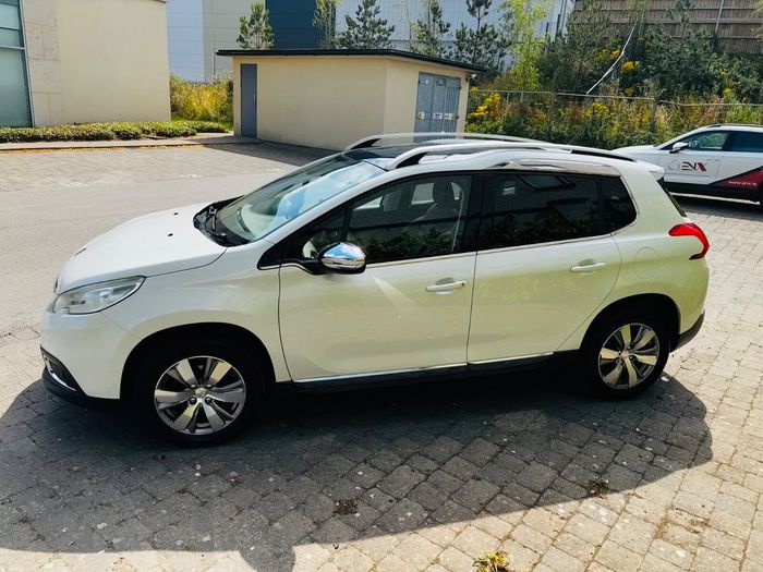 Peugeot 2008 2015