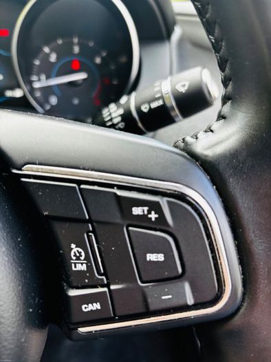 Jaguar XE 2017