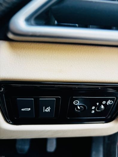 Jaguar XE 2017