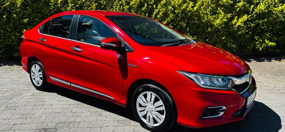 Honda Grace 2019