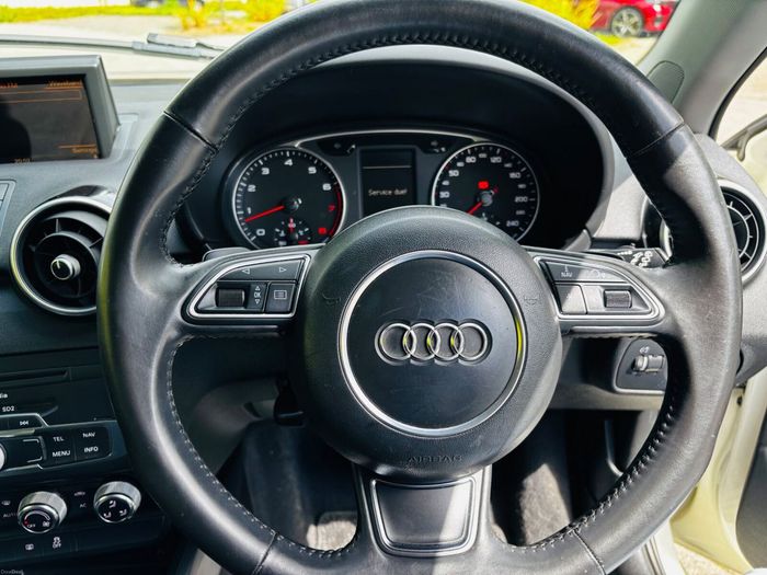 Audi A1 2012