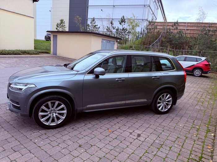 Volvo XC90 2017