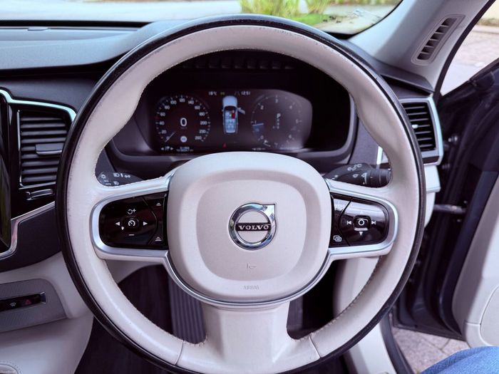 Volvo XC90 2017