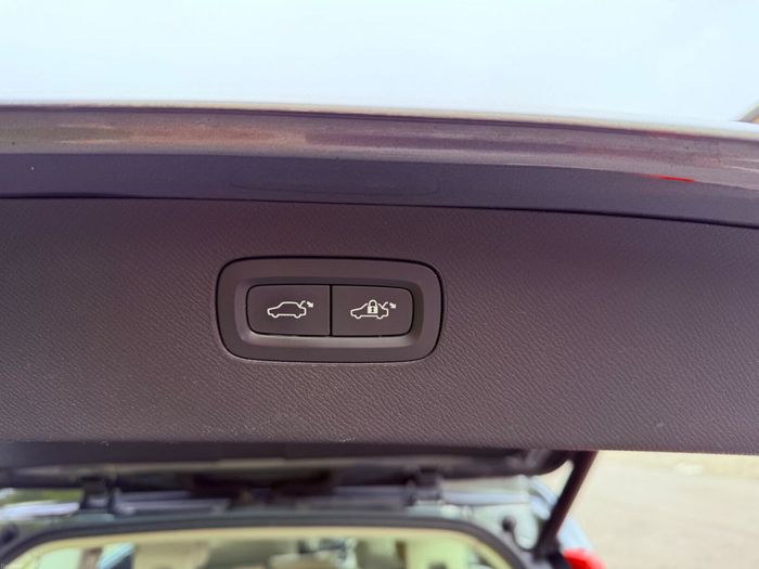 Volvo XC90 2017