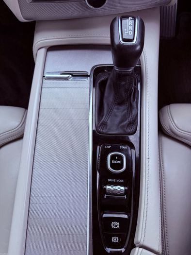 Volvo XC90 2017