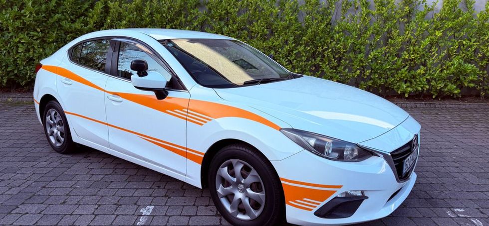 Mazda 3 2015