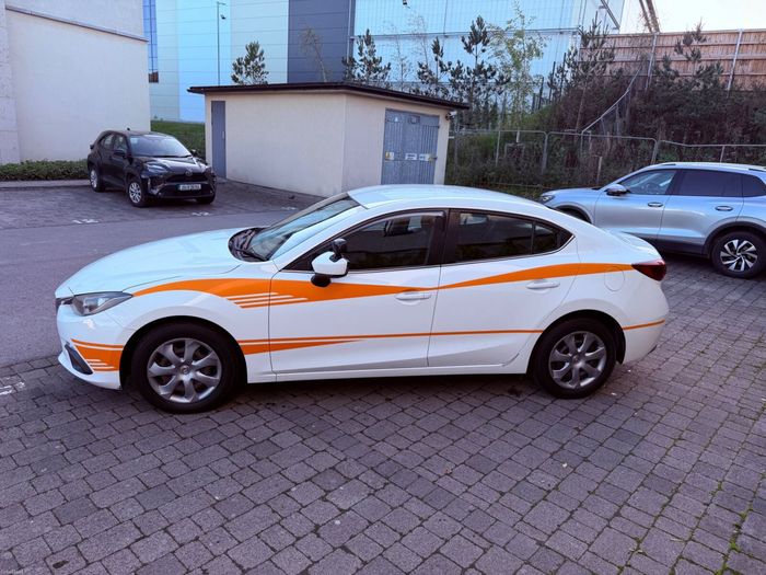 Mazda 3 2015
