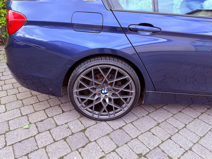BMW 3 Series 2018