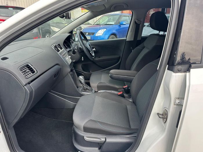 Volkswagen Polo 2016