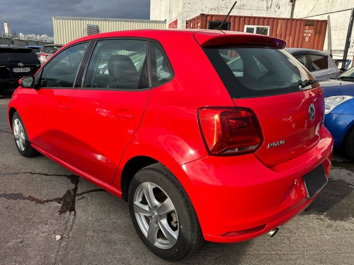 Volkswagen Polo 2015