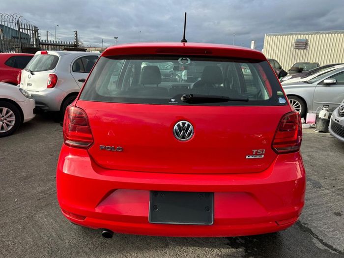 Volkswagen Polo 2015