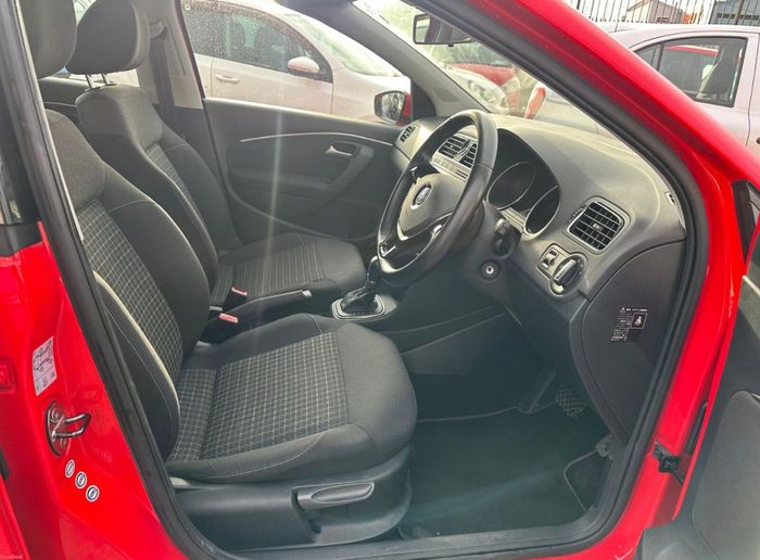 Volkswagen Polo 2015