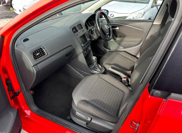 Volkswagen Polo 2015
