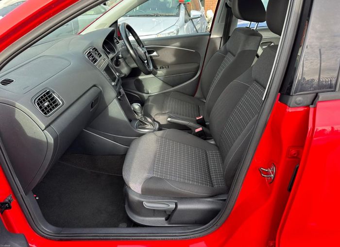 Volkswagen Polo 2015
