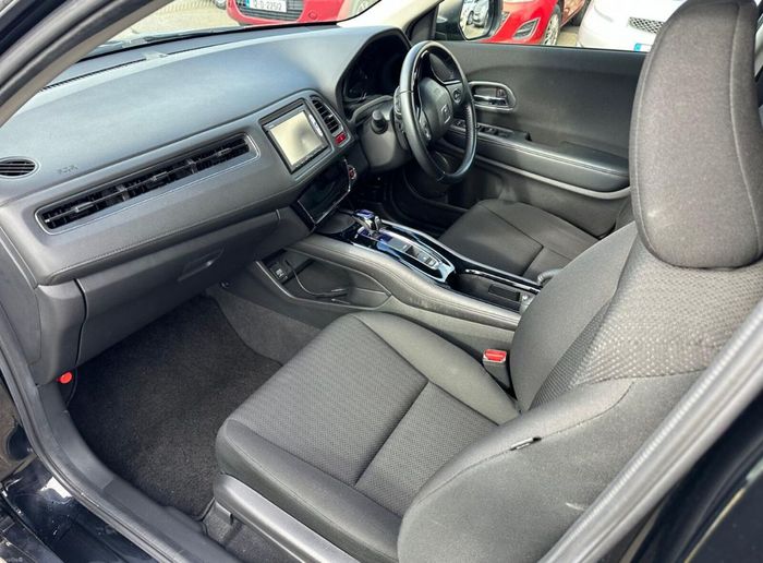 Honda Vezel 2015