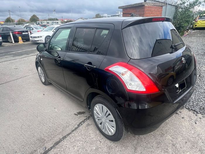 Suzuki Swift 2013