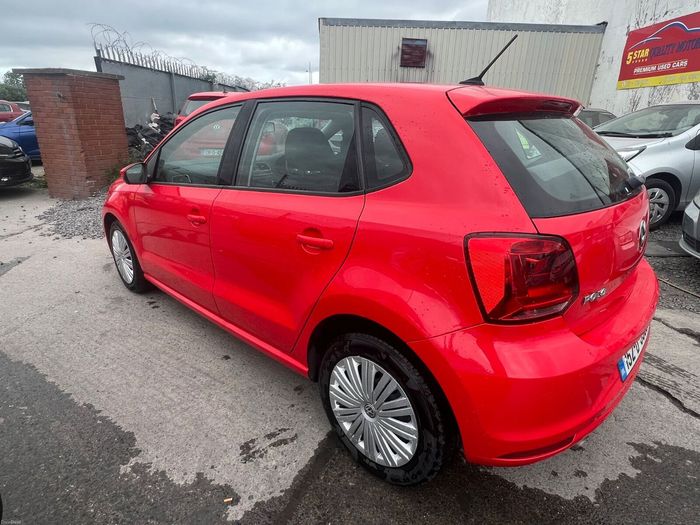 Volkswagen Polo 2015