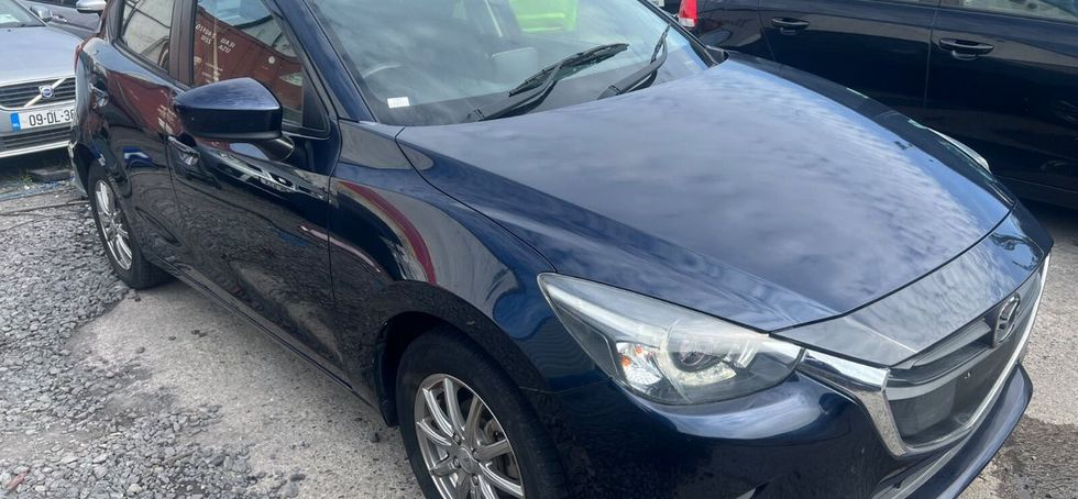 Mazda Demio 2015