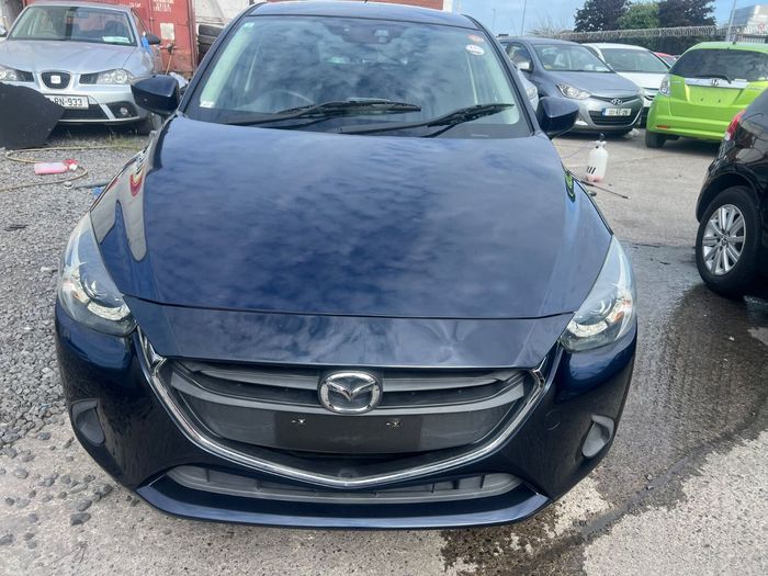 Mazda Demio 2015