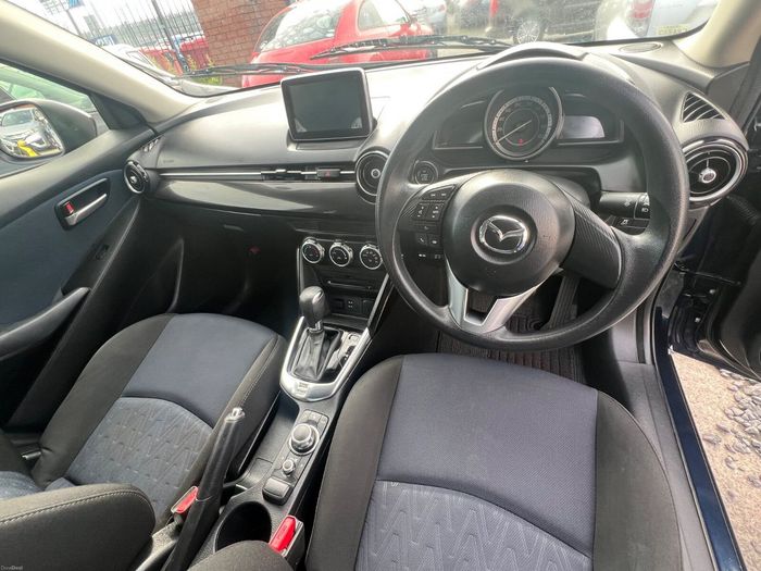 Mazda Demio 2015